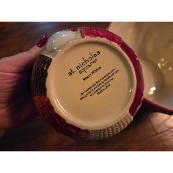 St. Nicholas Square Large Small Chip Dip Bowls 10"+ 6" Christmas Holiday - Picture 4 of 5